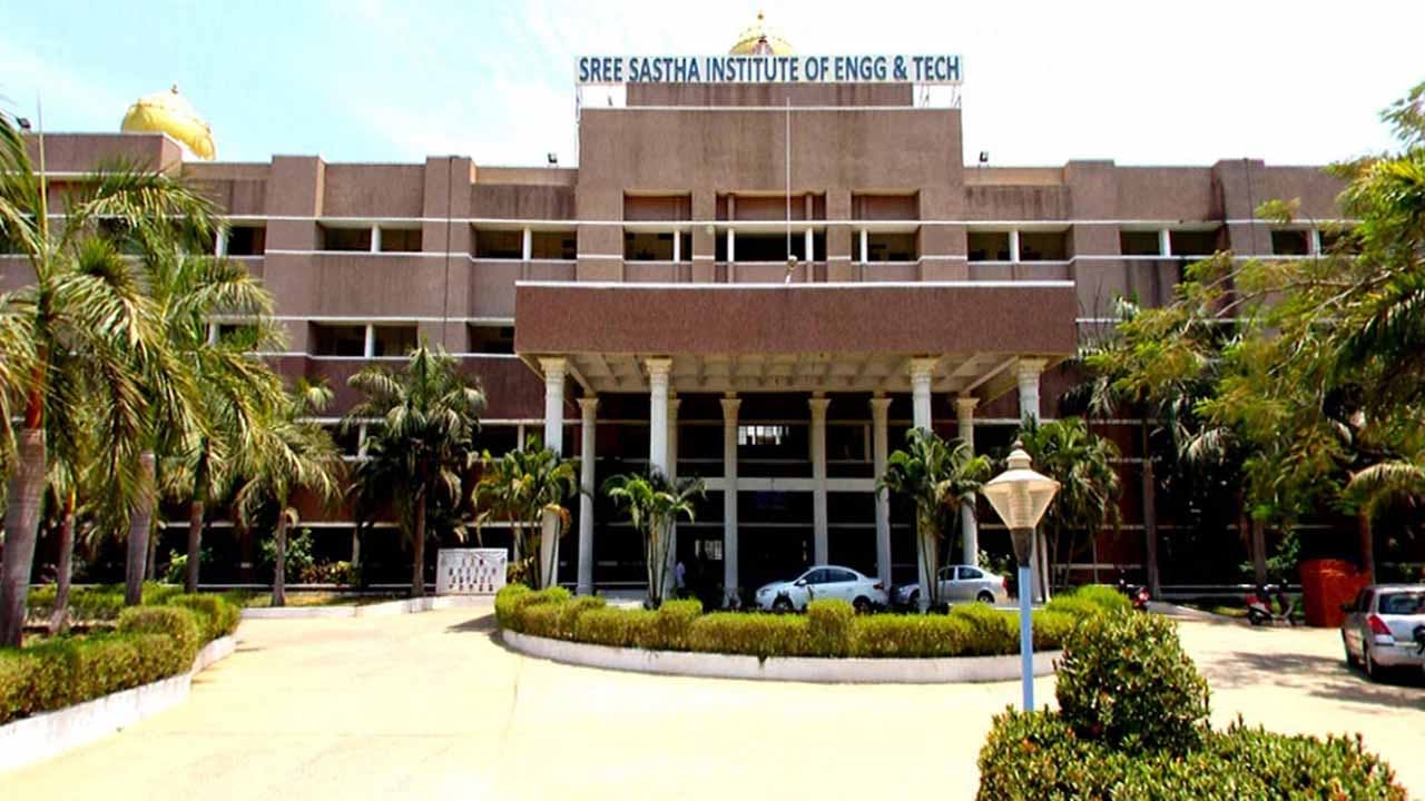  Sree Sastha Institute of Engineering and Technology